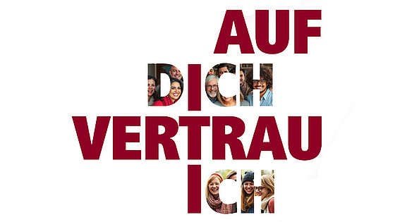 Das Motto der Konferenztagung steht in Großbuchstaben auf weißem Hintergrund. (Details sind der Bildunterschrift und dem Artikeltext zu entnehmen.)