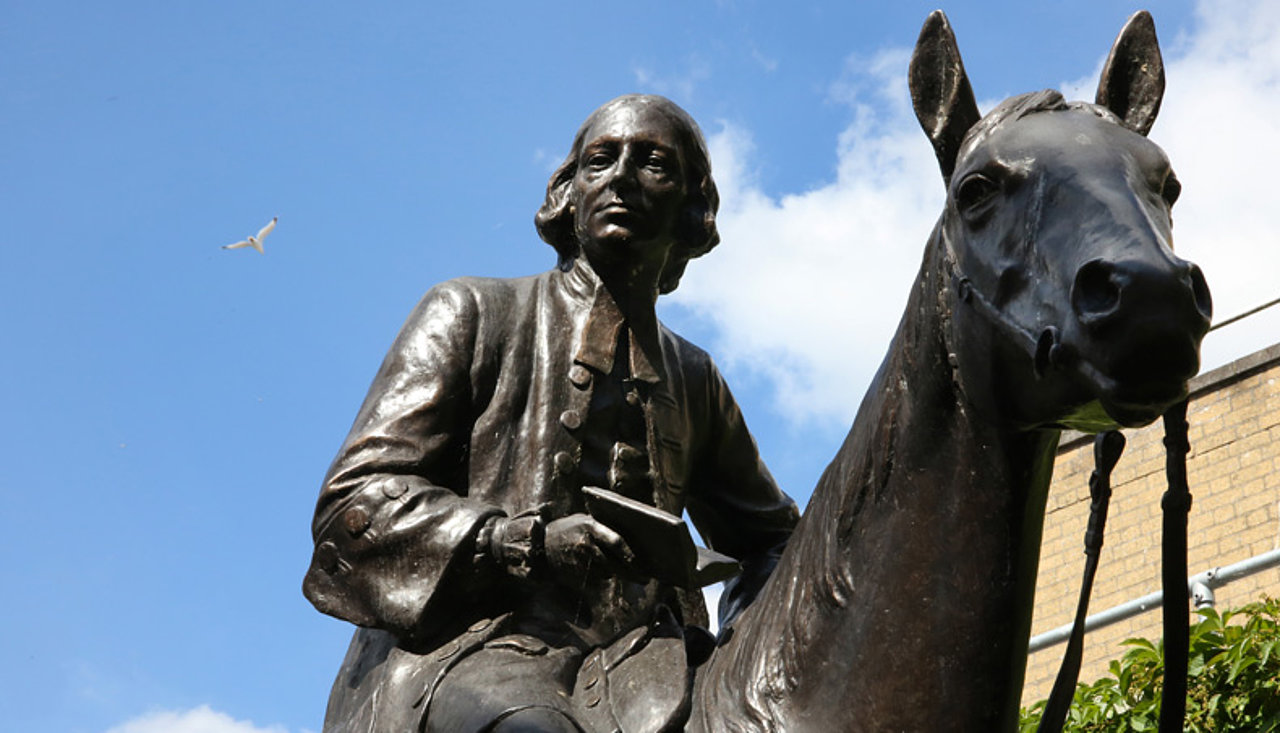 Skulptur: John Wesley auf einem Pferd