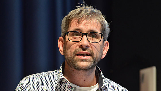 Pastor Stefan Schörk unterstreicht sein mit gerichtlicher Verwarnung geahndetes Handeln mit den Worten: »Ich möchte nochmals eindringlich verdeutlichen, dass es mir zu jeder Zeit um eine christliche Pflicht zur Nächstenliebe ging.«