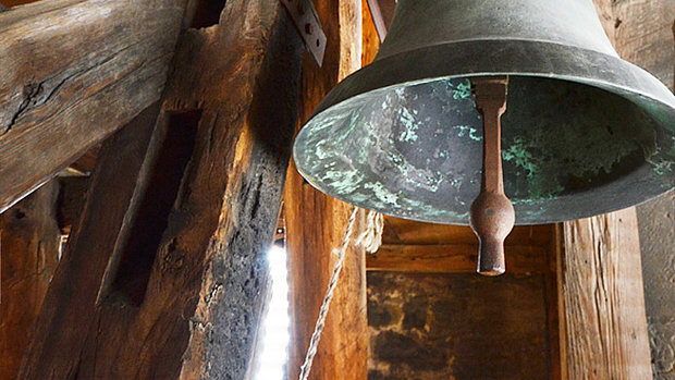 Glocke als Symbolbild für Impuls zur Woche.