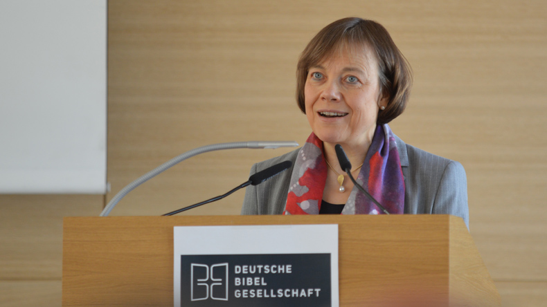 Die neue Ratsvorsitzende der Evangelischen Kirche in Deutschland: Präses Annette Kurschus. (Hier in einer ihrer Funktionen als Vorsitzende der Gesellschafterversammlung der Deutschen Bibelgesellschaft.)